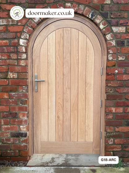 oak arched gate with osmo finish