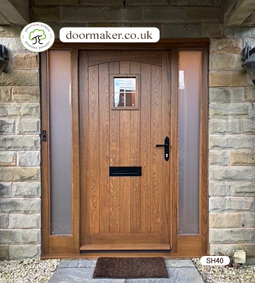 cottage door made from oak with sidelights