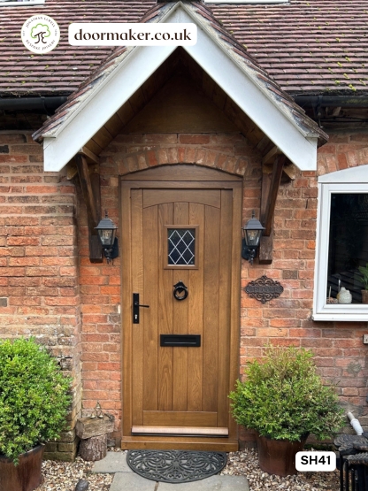 oak cottage door with swept head and frame