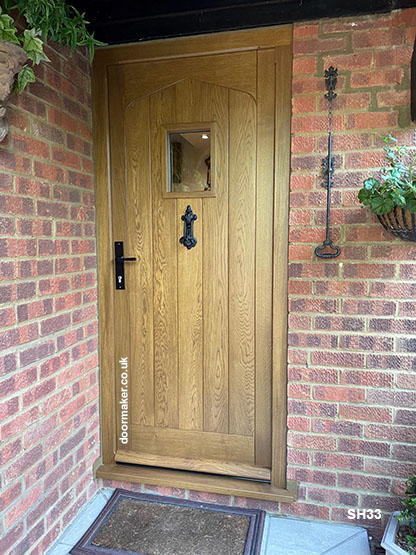 gothich head oak door