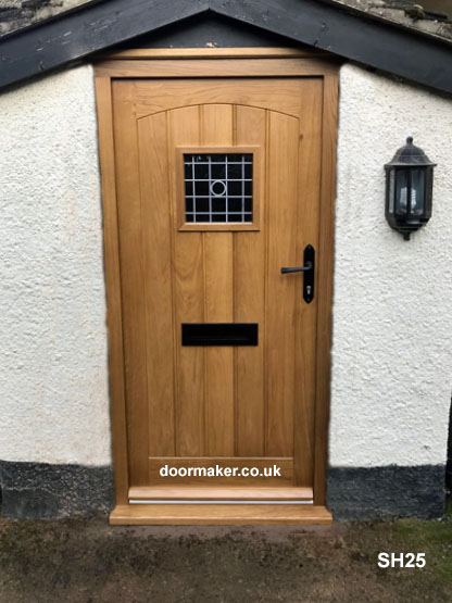 swept head cottage door oak