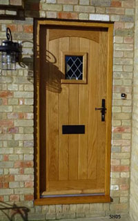 oak swept head door