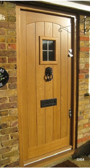 oak door swept head banham locks