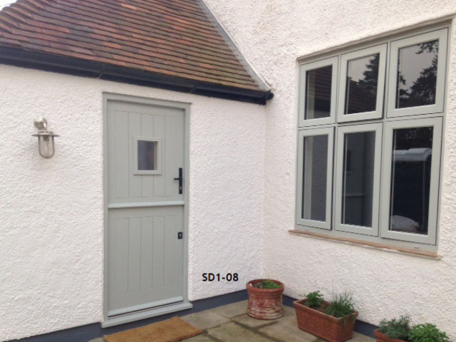 stable door agate grey